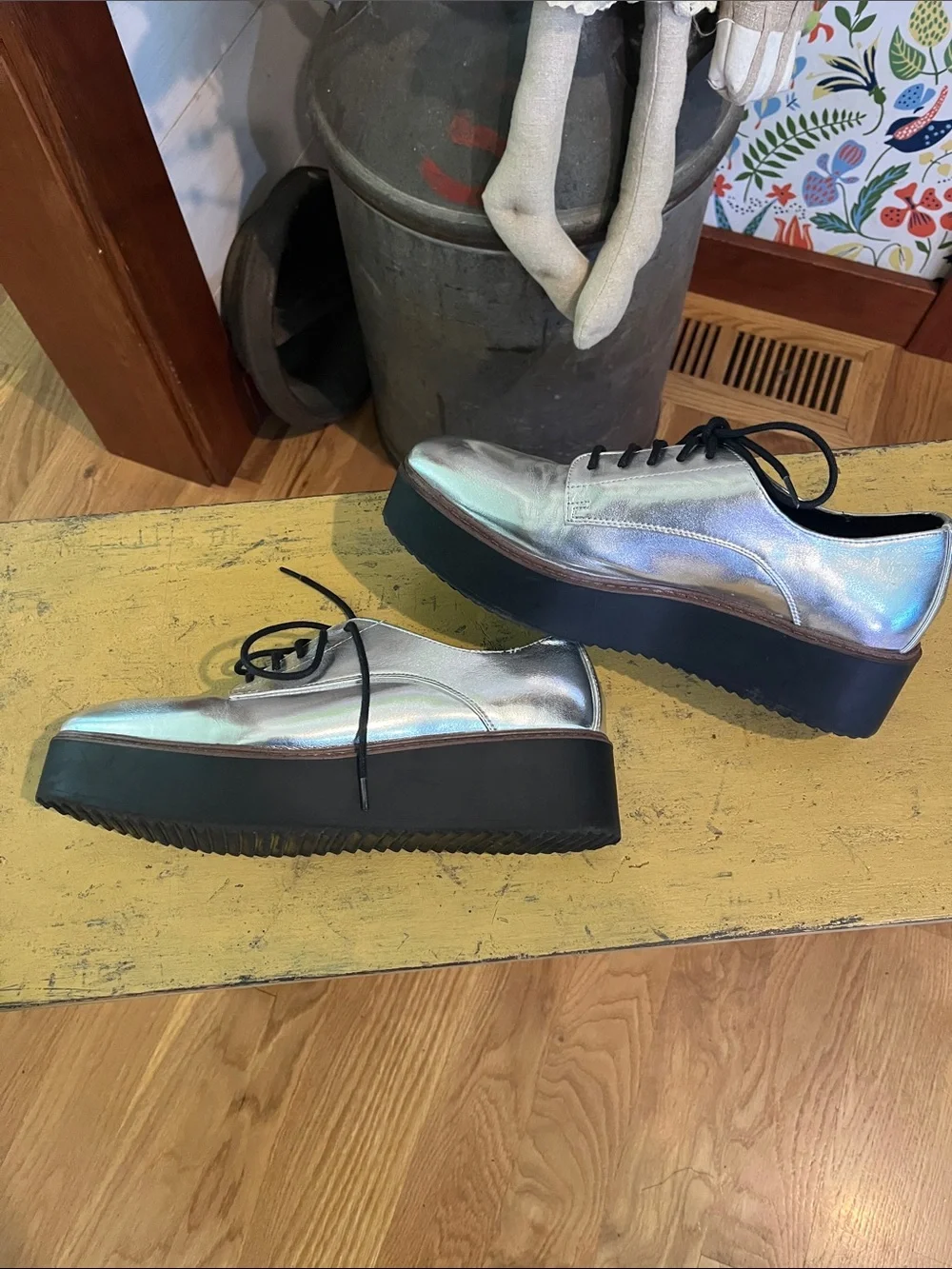 Steve Madden Iridescent Silver Platform Lace-Up Oxfords
